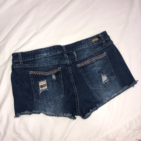 Red Camel Size 15 Jean Shorts Blue Embroidered Denim Stretch Boho Festival Beach - Picture 3 of 8